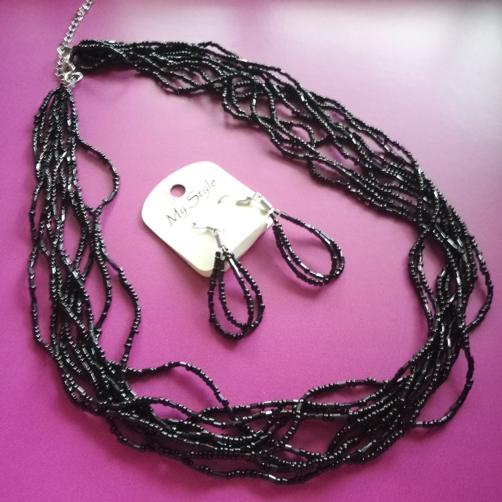 Black Beaded Necklace and Ear Ring Set